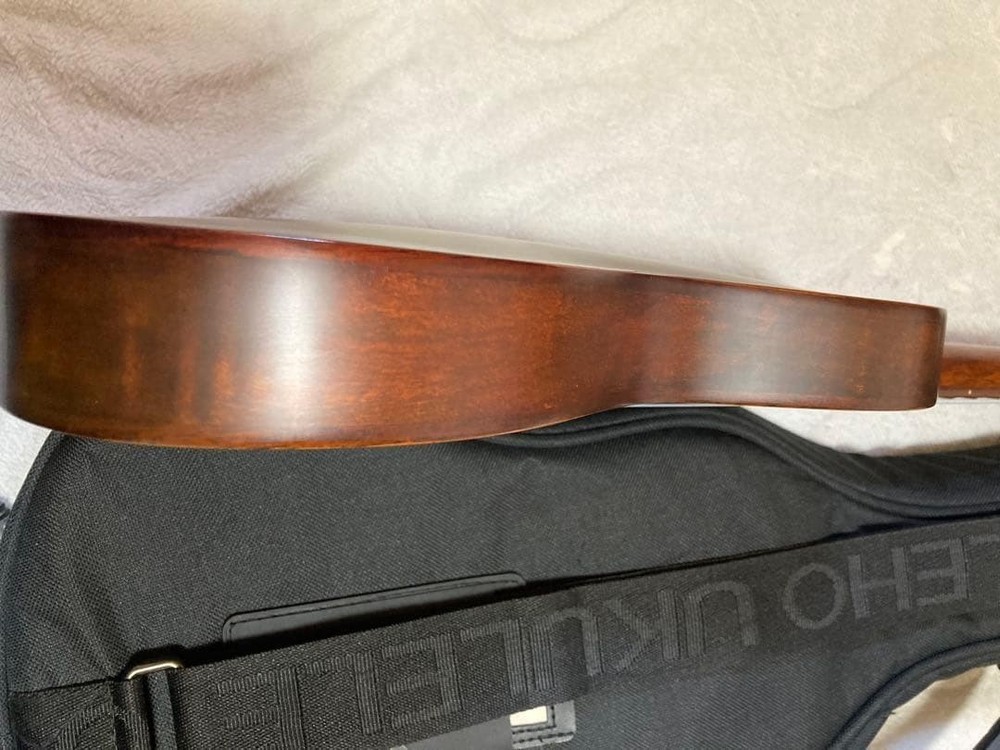 Ukulele Leho LHC-CF-TB with case