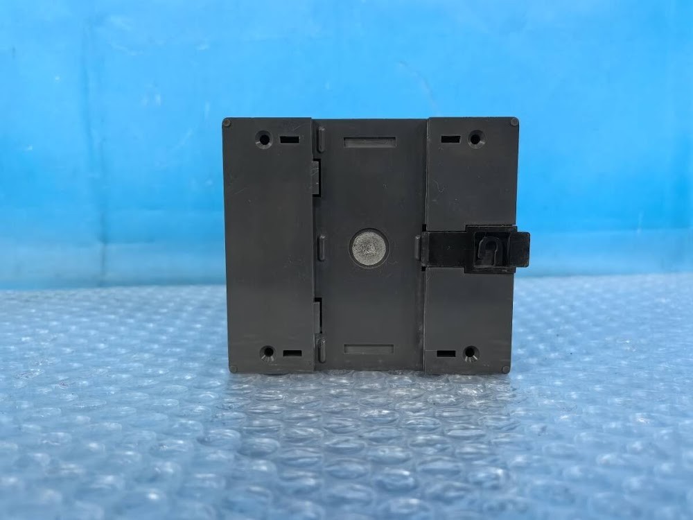 KEYENCE KV-24DT PLC Transistor Output Module USED