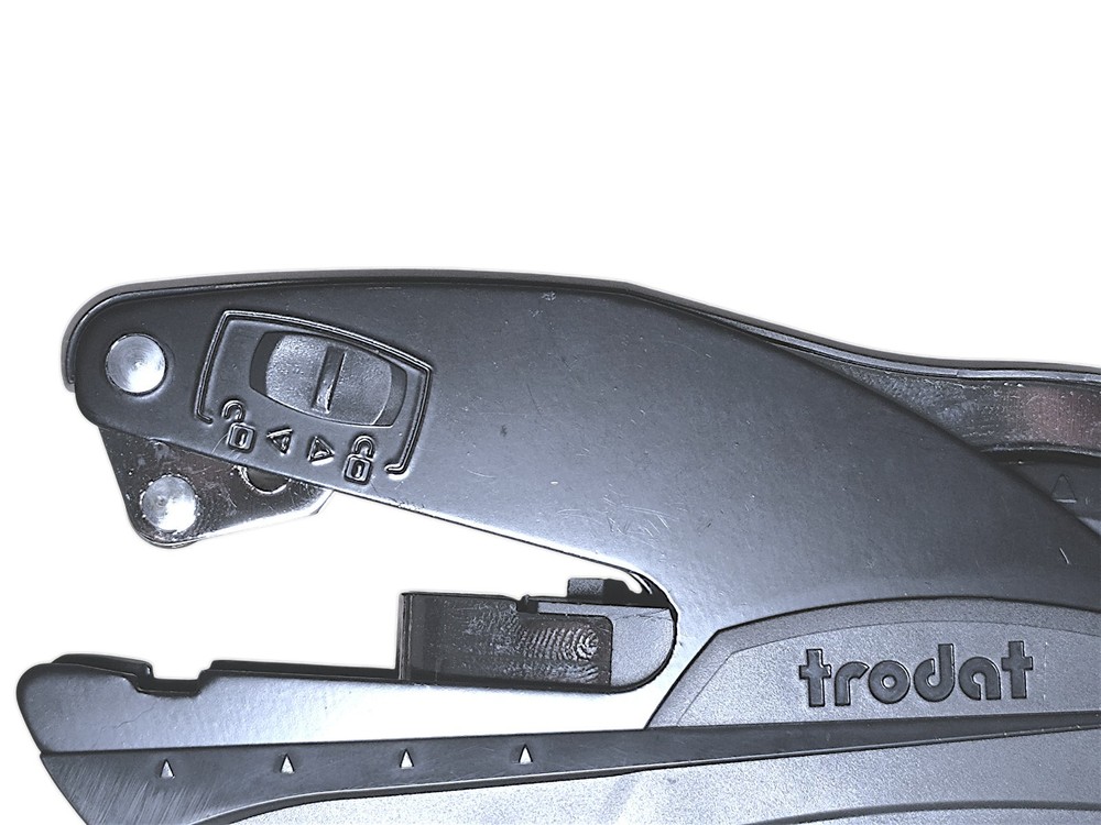 Book Embosser Pressing Machine No Logos.