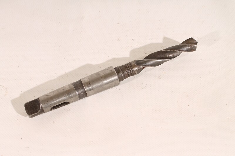1 Spiral Drill Bit 17 mm Ø Morse Taper Shank Adapter