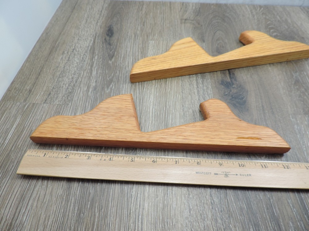 Oak Base Stand Pair for Up to 3.25" Deep Display Cases