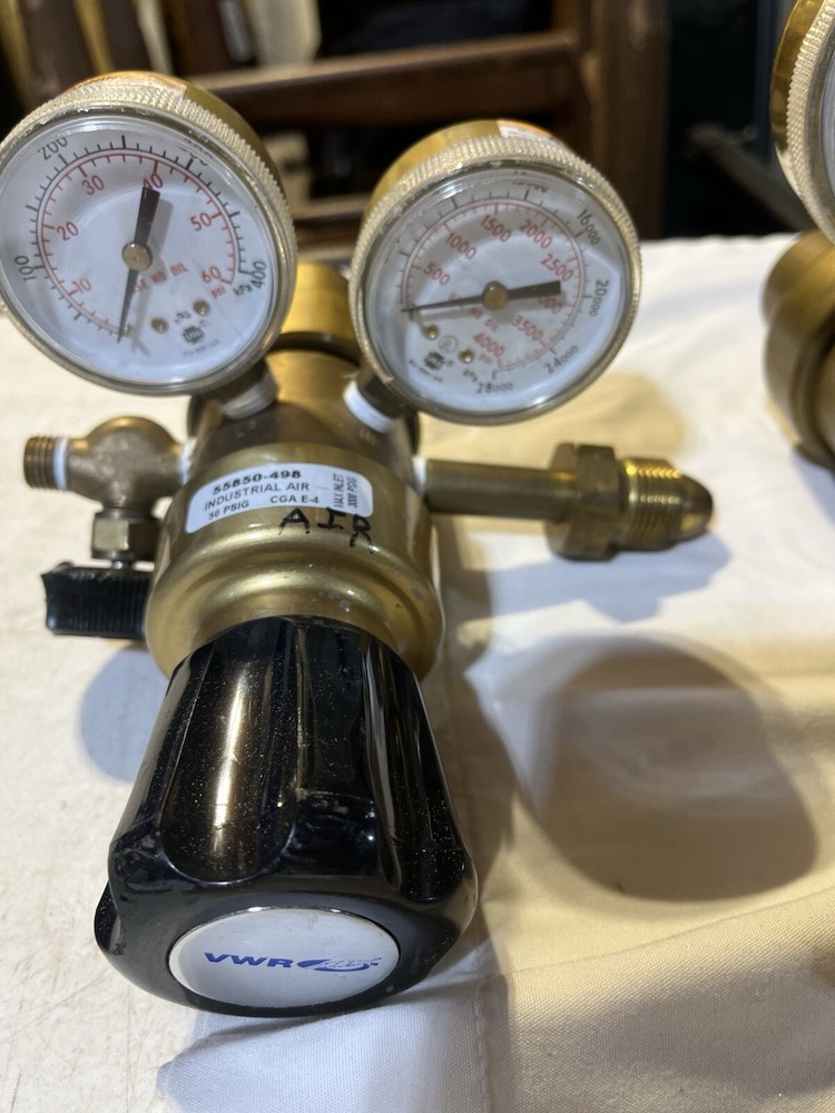 VWR Air Regulator 55850-498