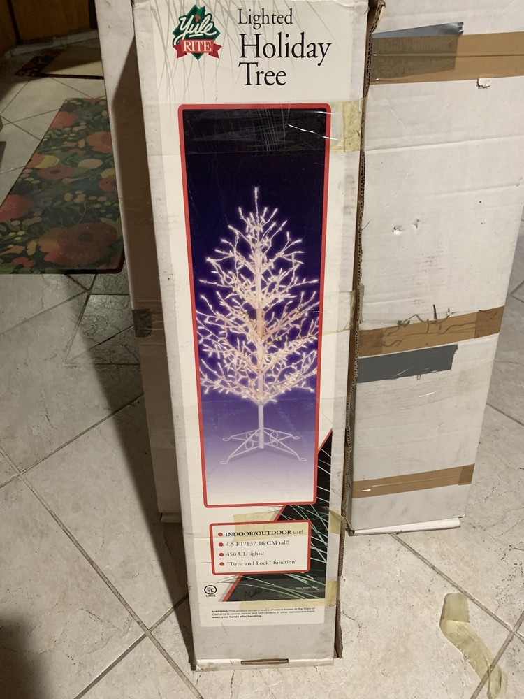 Yule Rite Outdoor 4.5 Ft Lighted Holiday Tree
