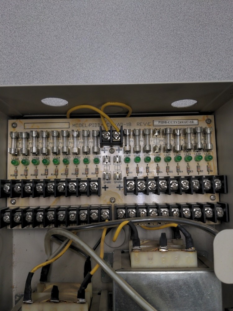 PIDB-24VAC-18 Camera Power Supply