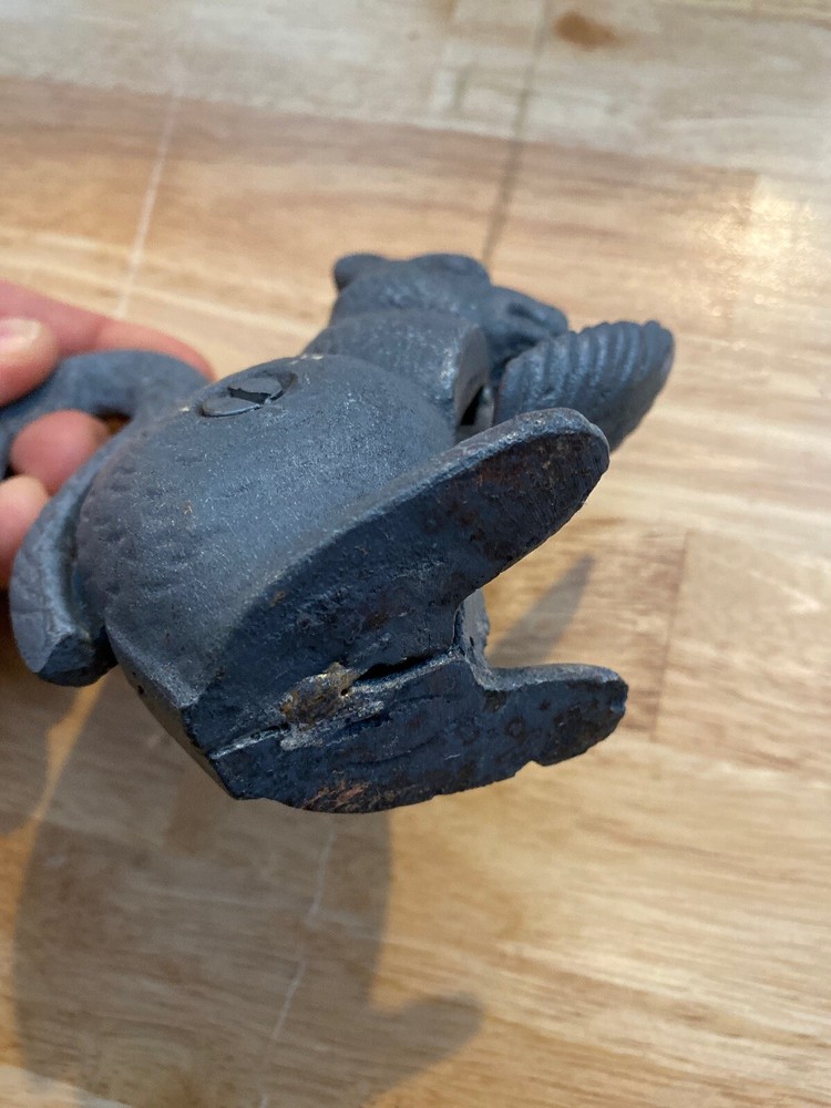 Squirrel Nutcracker Nut Cracker Cast Iron Metal Hefty Patina Collector Holidays