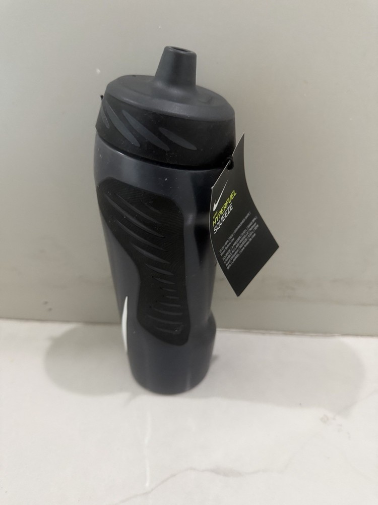 Nike Hyper Fuel Squeeze Water Bottle Black Plastic New 18 Oz