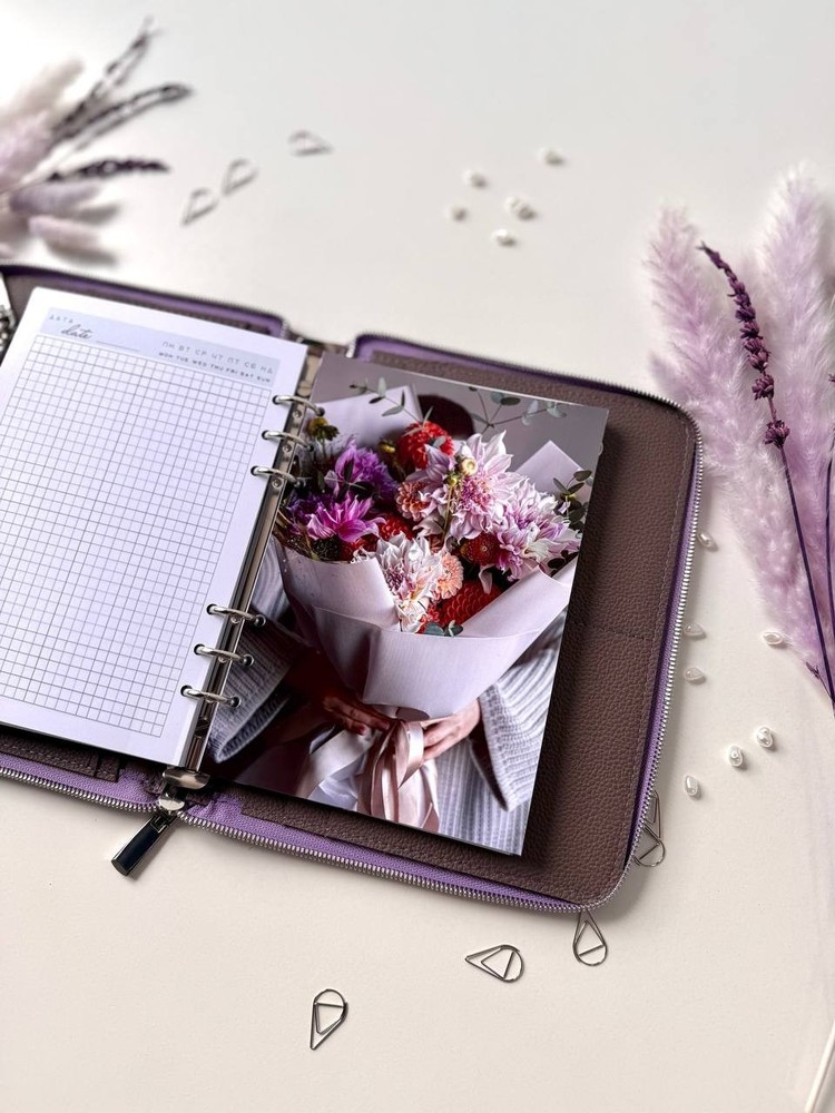 Nude Zippered leather notebook cover. Zippered organizer for documents.