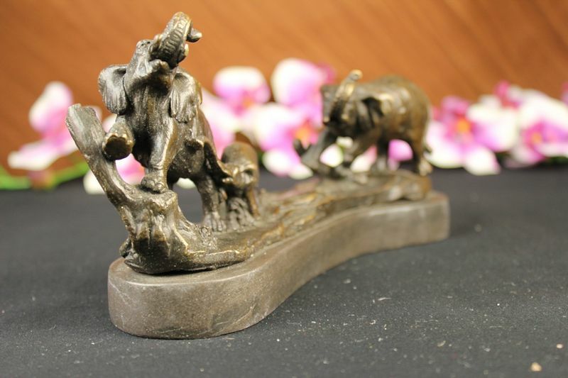 Handcrafted Solid Bronze sculpture Art Deco Walking Elephants Home Decoration NR