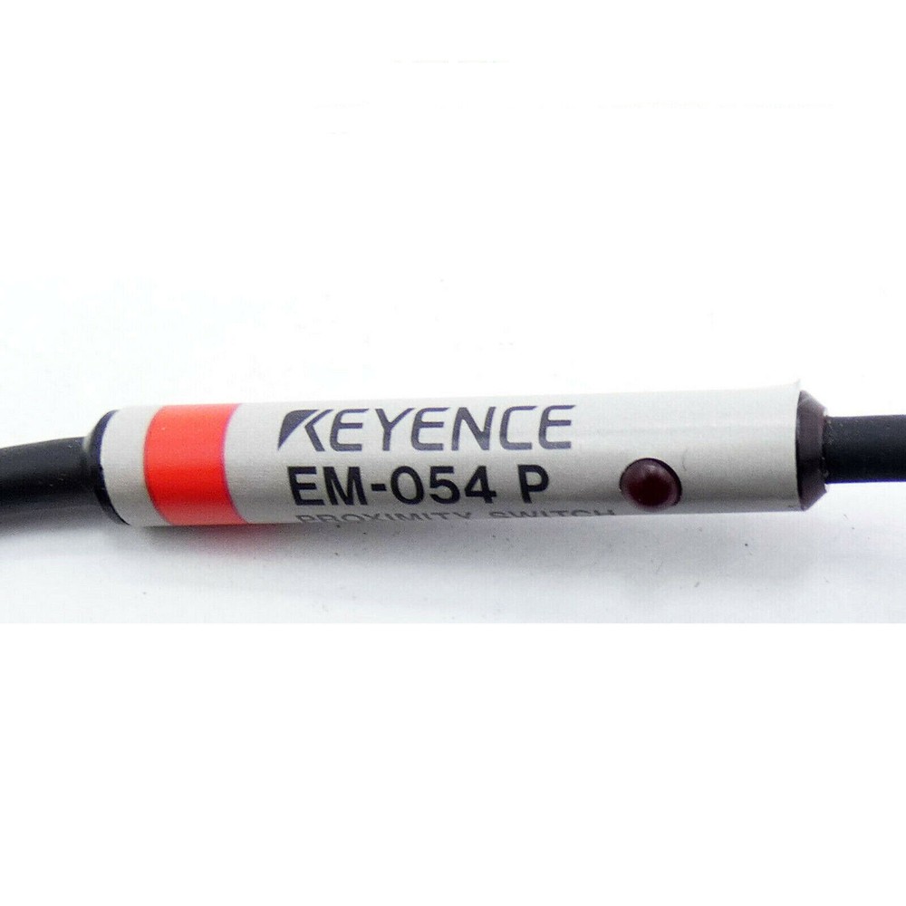 ONE NIB KEYENCE SENSOR EM-054P - US Stock