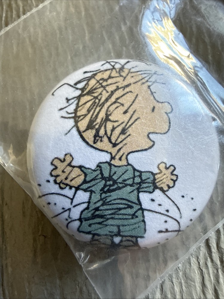 Vintage Peanuts Pig Pen Pinback Button 1” Comic Character Lapel Pin