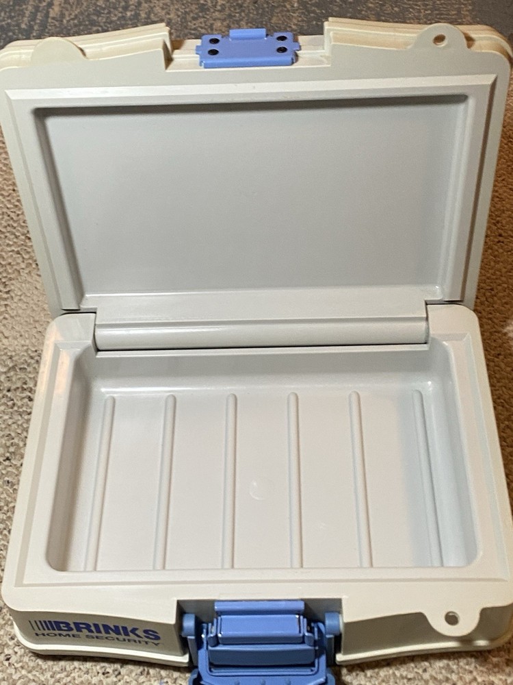 Brinks Home Security Fire, Water, Safe, Lock Box