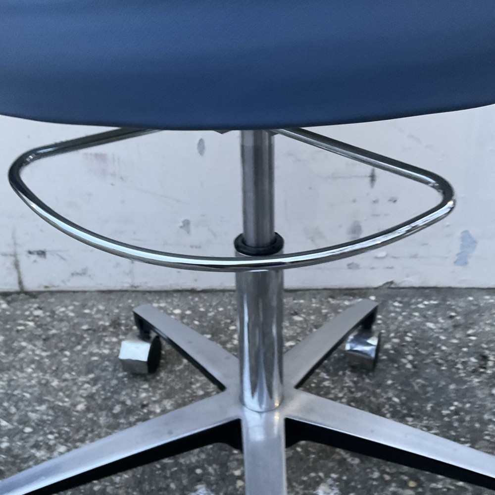 Ritter Stool 125-001 Pneumatically Adjustable Midmark