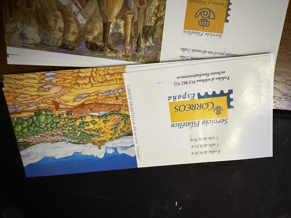 spanish stamp booklets various issues 3 sets 2 at .25e and 1 A
