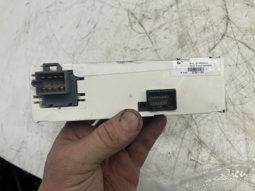 2011-2024 Peterbilt 337 Heater A/C Temperature Controls - Used