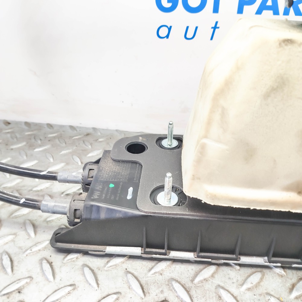 AUDI A3 8V 2017 MANUAL GEARSTICK SHITER SELECTOR 5Q0711061E
