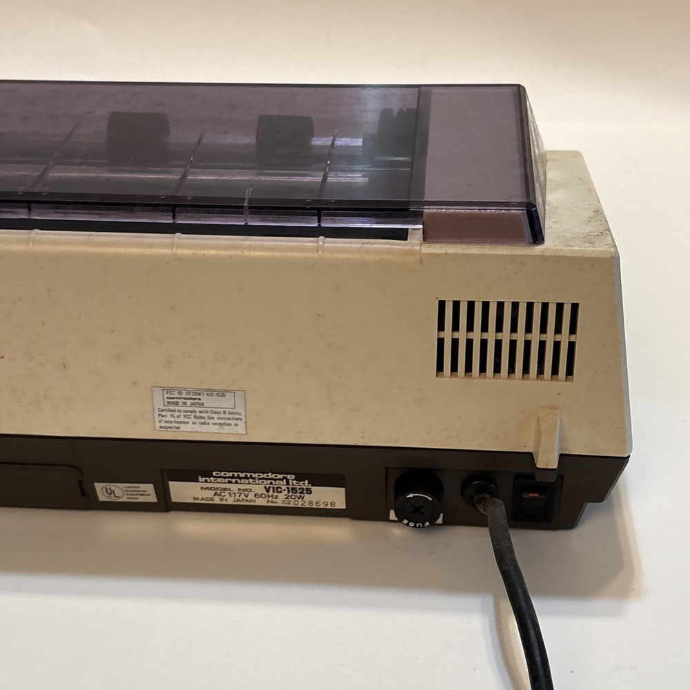 VTG Commodore VIC-1525 Graphic Printer Powers On PREOWNED NO BOX