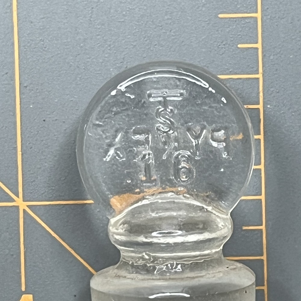 Pyrex Solid Glass #16 Penny Head Ground Glass Stopper B2