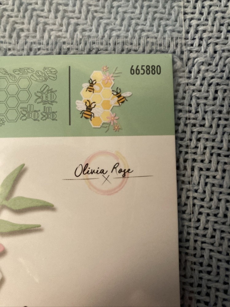 Sizzix Thinlits- Bee Hive-665880-Olivia Rose-honey,nature,spring, Bees