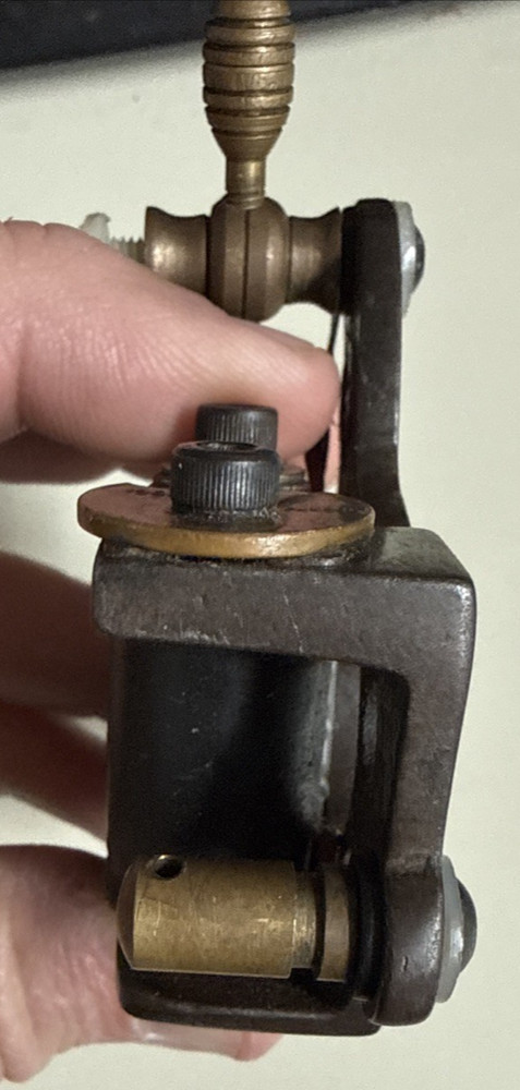 Micky Sharpz Iron Shader Tattoo Machine