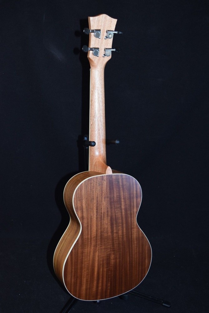 Maui Ukulele Co. Koa Tenor