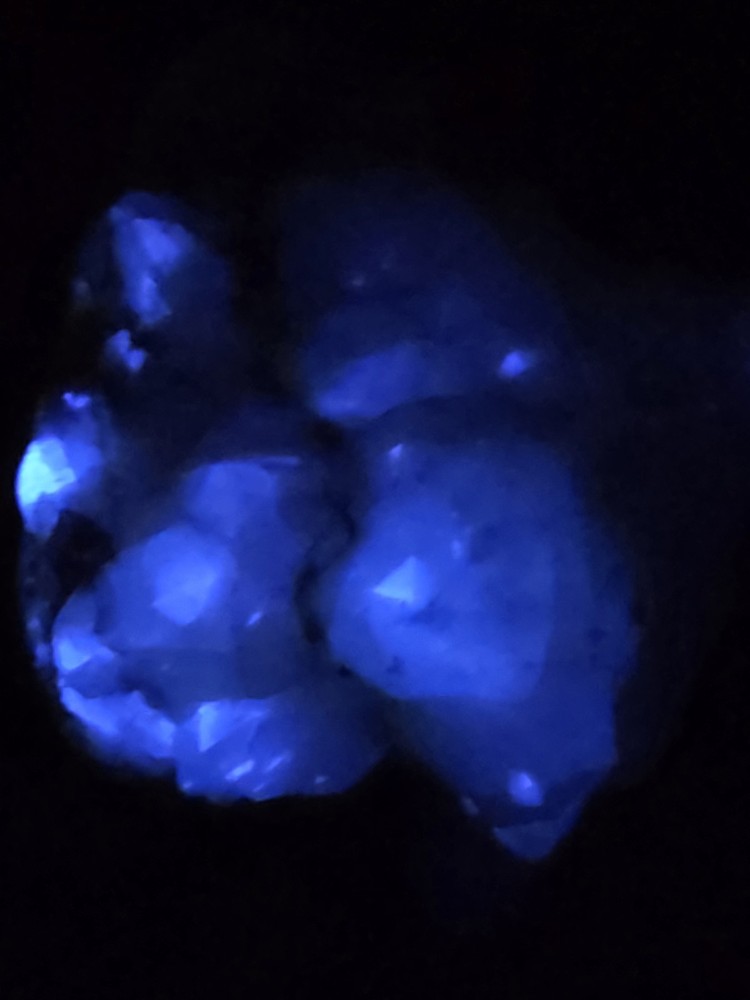 Terlingua Calcite Specimen Highly Phosphorescent 2.21 Oz