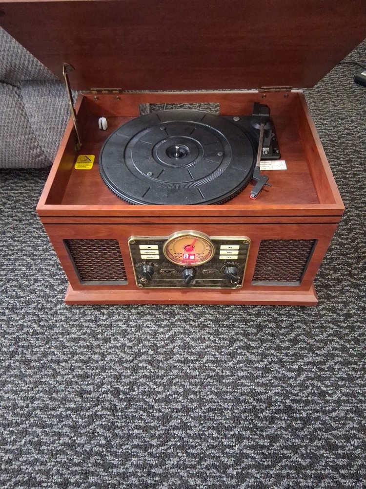 Interactive Technologies Record Player, Compact Disc, Radio and Cassette Player