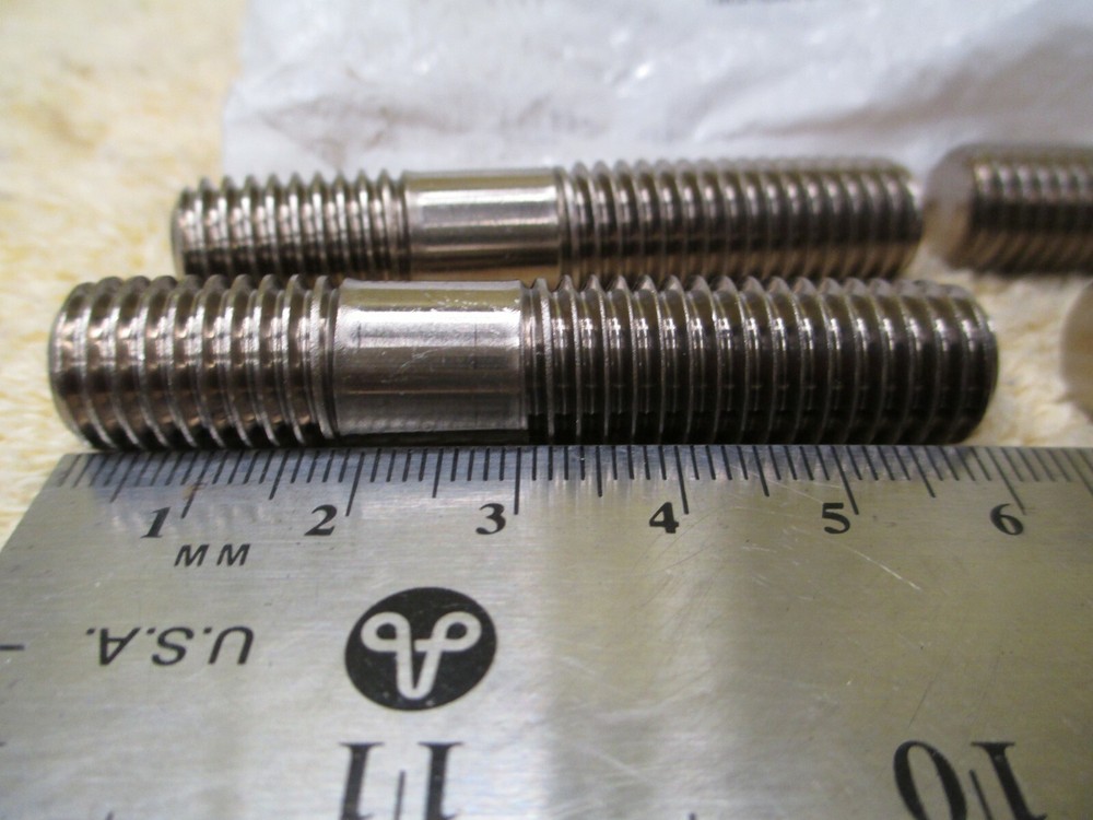 (4) Mack Exhaust Studs 20901575, Turbo Stud for Mack E7