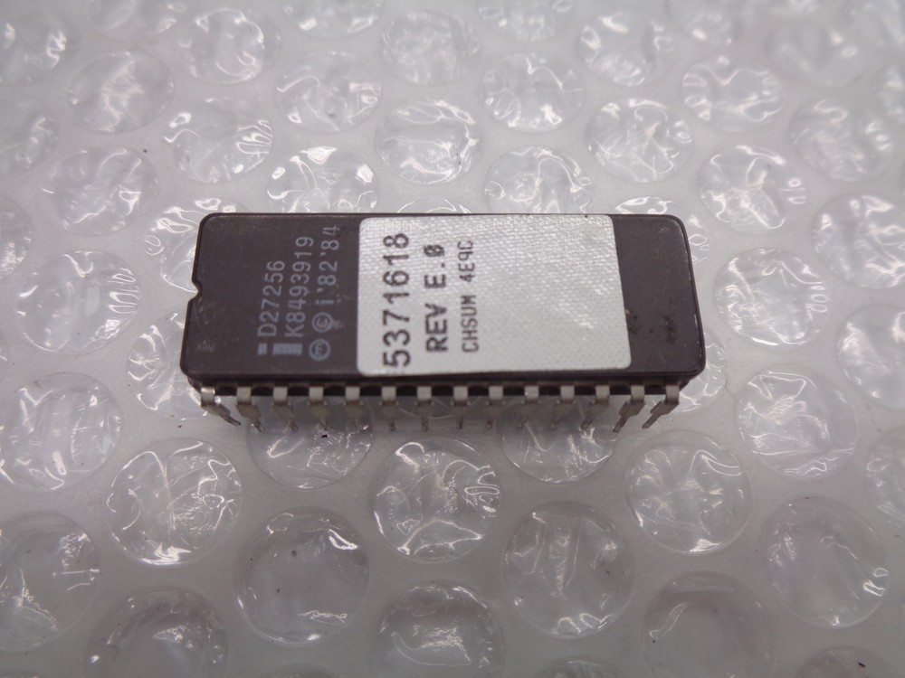 INTEL D27256 IC CHIP NSNP