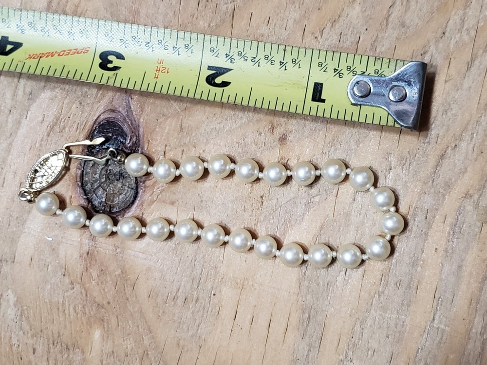 unbranded faux pearl beaded bracelet