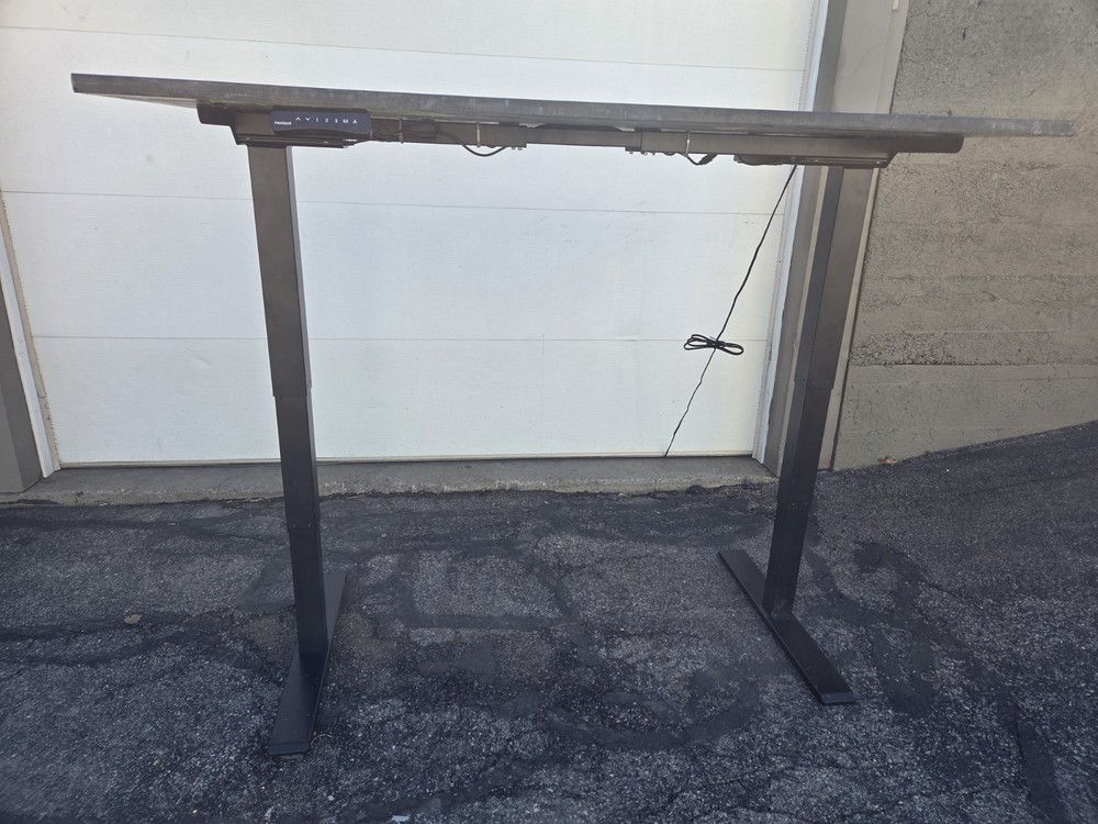 Flexispot Adjustable Workbench, 62"x32", 600 Lb. Capacity, Phenolic Top, Used