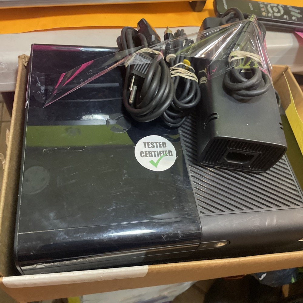 Xbox 360 Power Plug & Audio