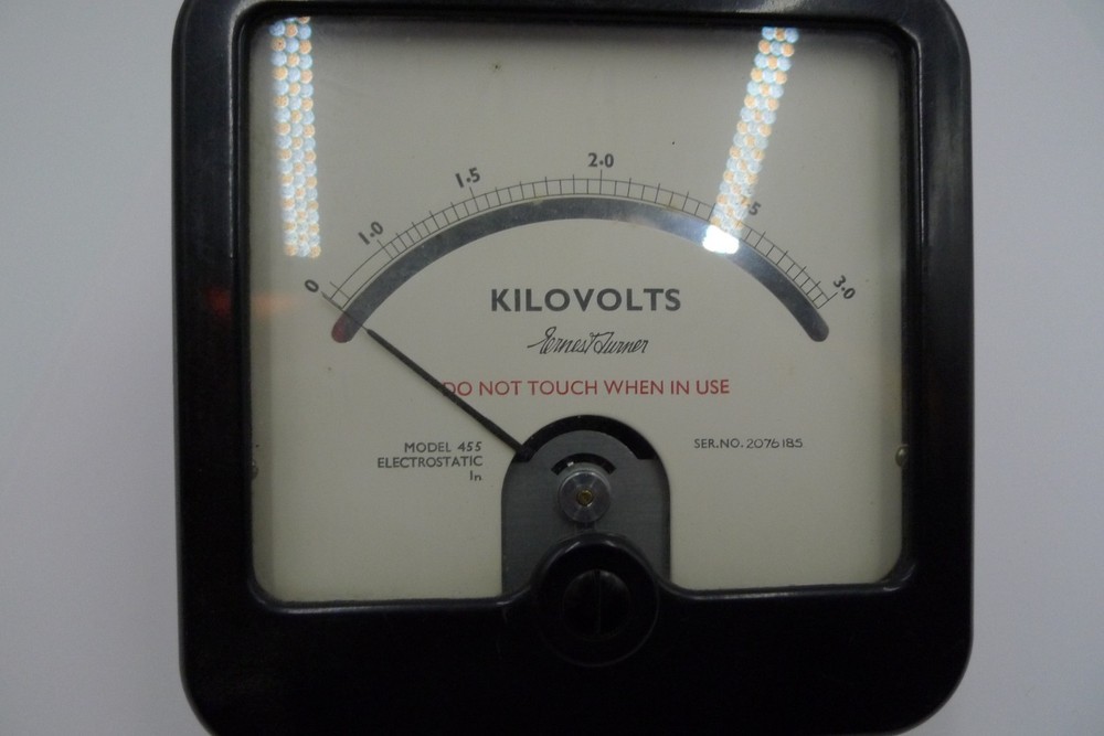 Meter Kilo Volts 3Kv Bakelite Case Moving Coil