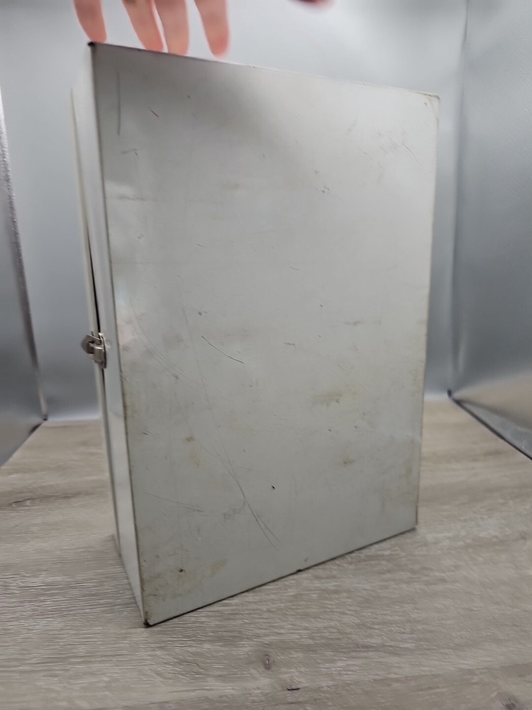 GILBERT Microscope & Lab Set in metal case incomplete