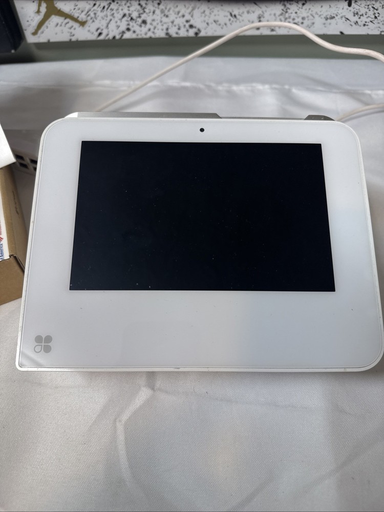 Clover mini credit card machine