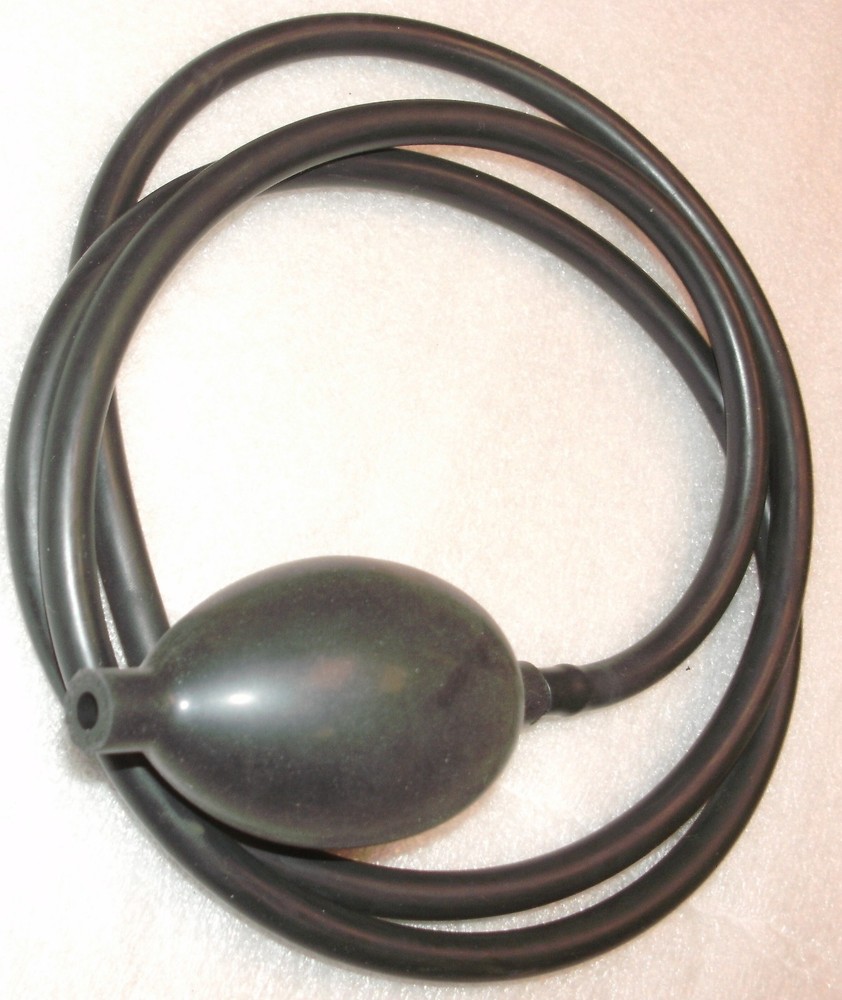 Rubber Air shutter release for Packard style Shutter Etc.6+ ft long, 4" bulb.