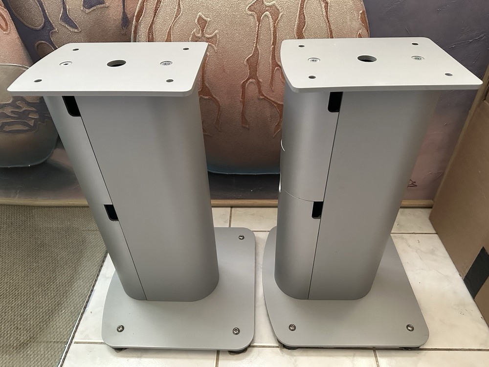 Meridian DSP3100 20" Speaker Stands Silver ( Pair )