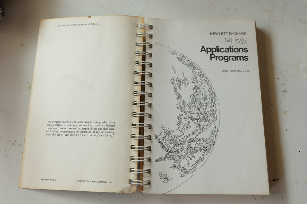 Hewlett-Packard Applications Programs manual for HP-25 calculator