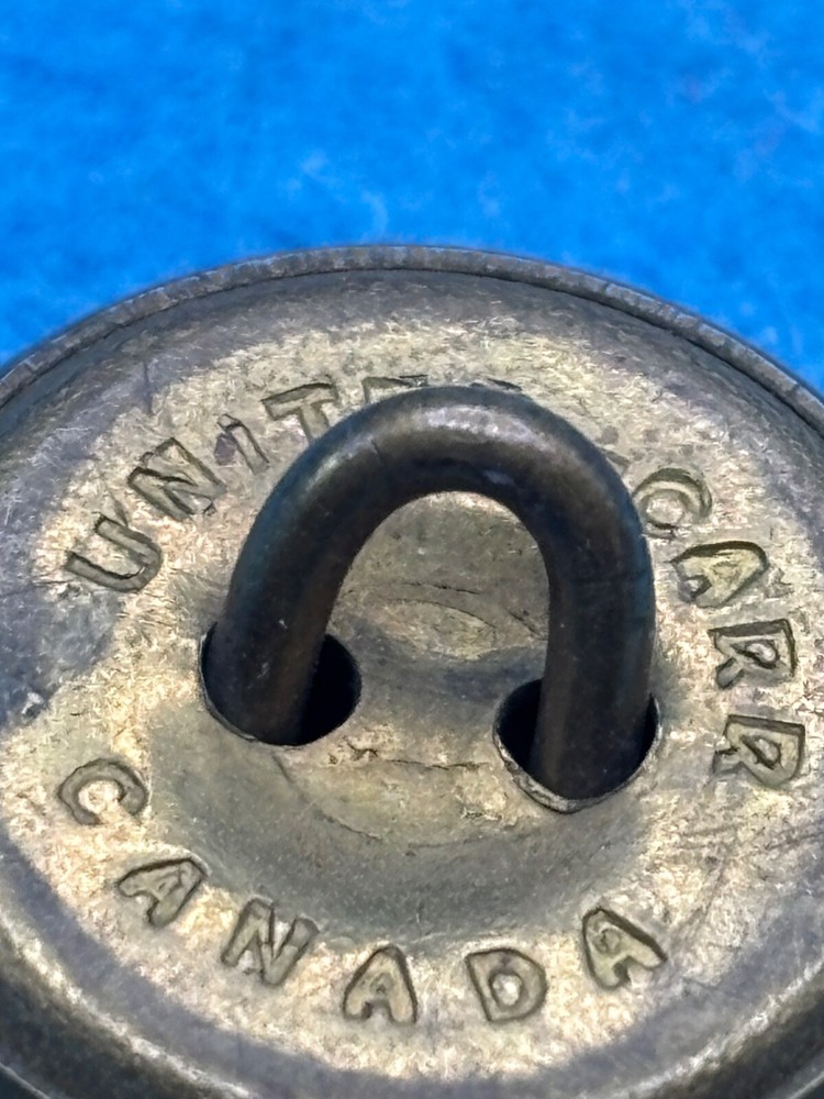 1920-1953 Button General Service small button marked United Carr