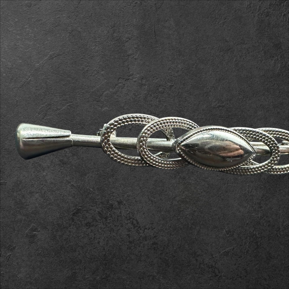 Unmarked Collar Bar Pin Silver Tone Vintage Textured Interlocking