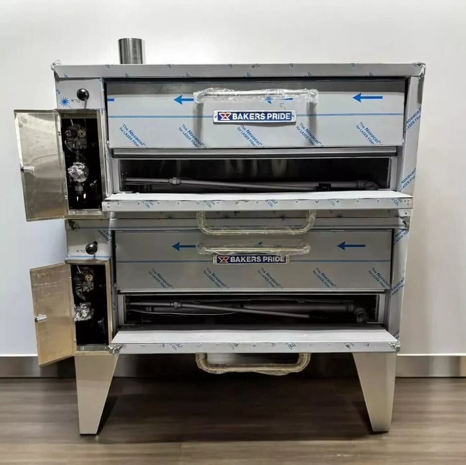 Bakers Pride 252 Double Deck Gas or Propane-Refurbished