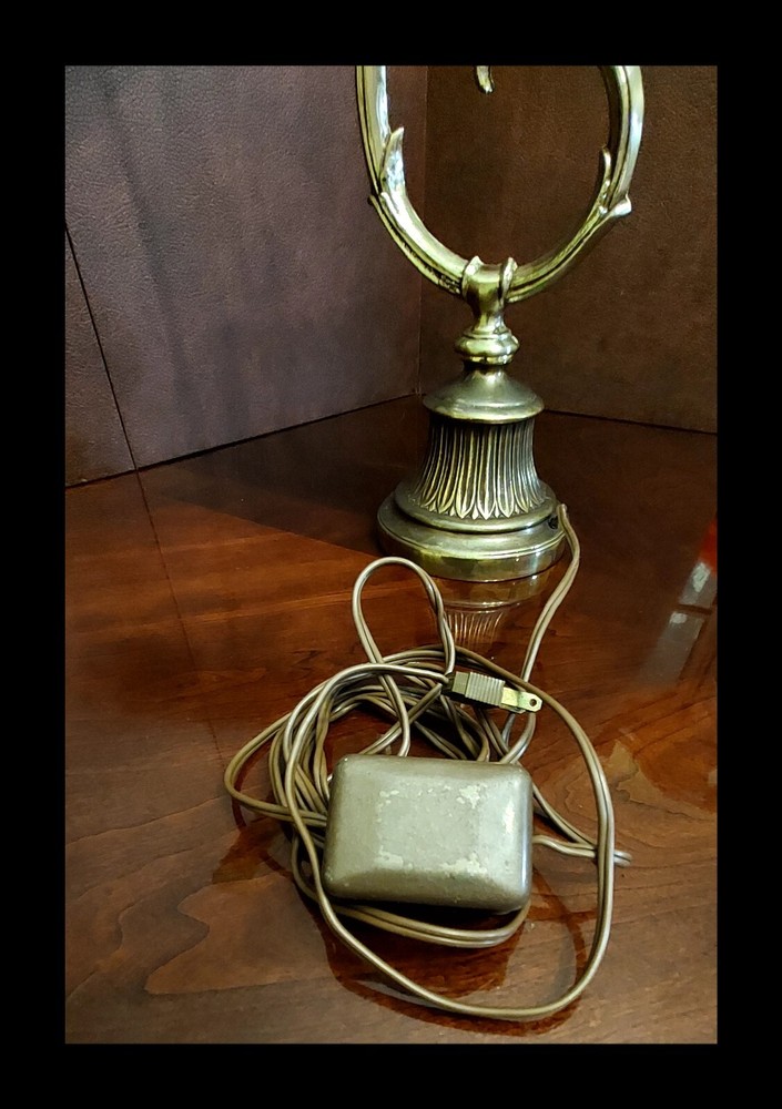 Original 1940s Mid-century Bronze Desk Lamp