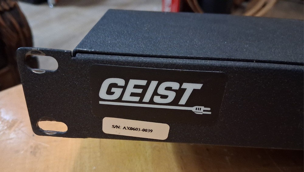 Geist Rack Mount 10 Outlet 20A Surge Protector SP104-1025 E76064