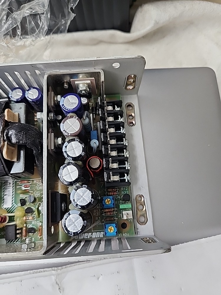 Power One MAP80-4003 quadruple-output power supply