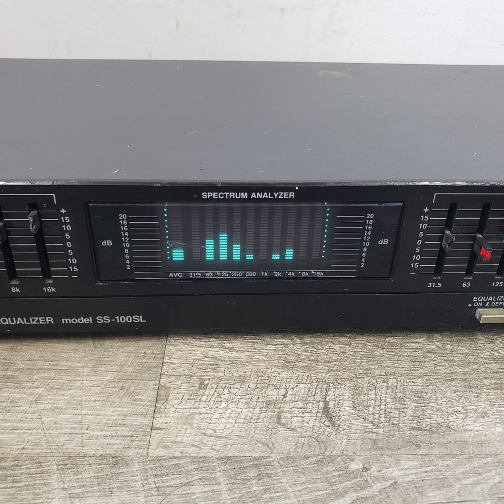 *Powers Up/READ* ADC SS-100SL Graphic Equalizer & Analyzer -Plays- *PARTS*