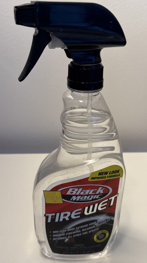 Black Magic BM23 Tire Wet, 23 fl oz
