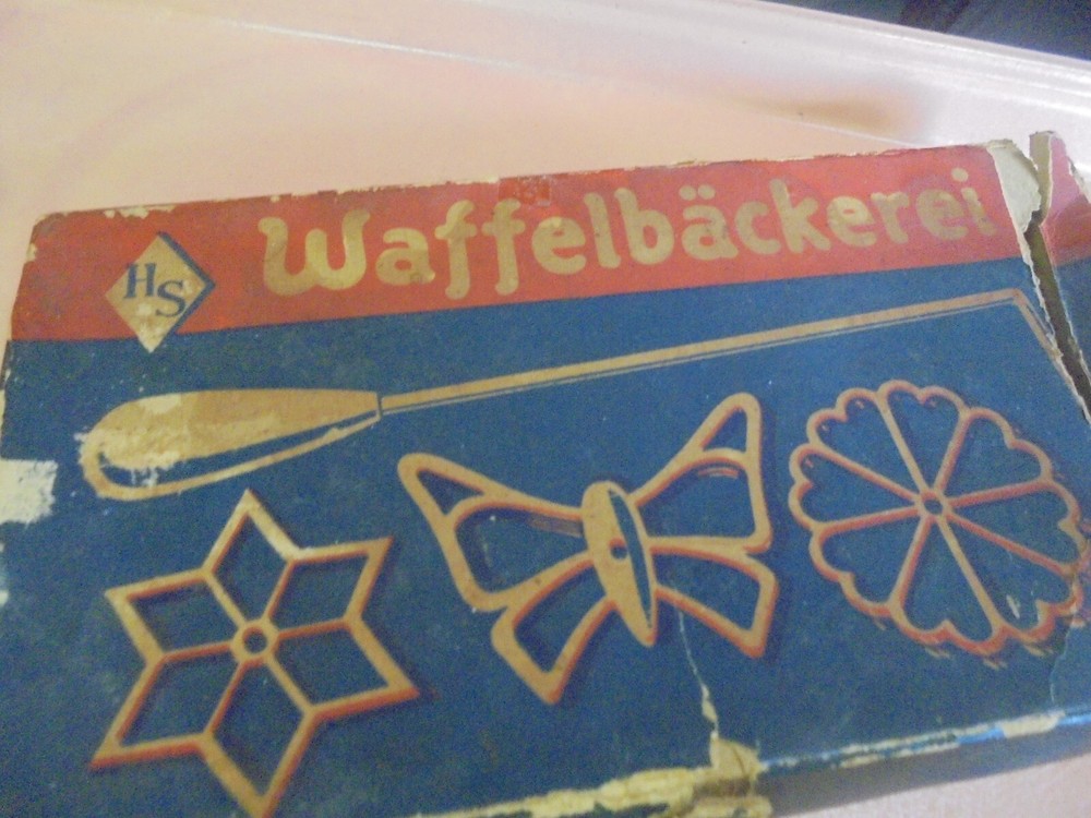Vintage Waffelbackerei five piece set rosette maker