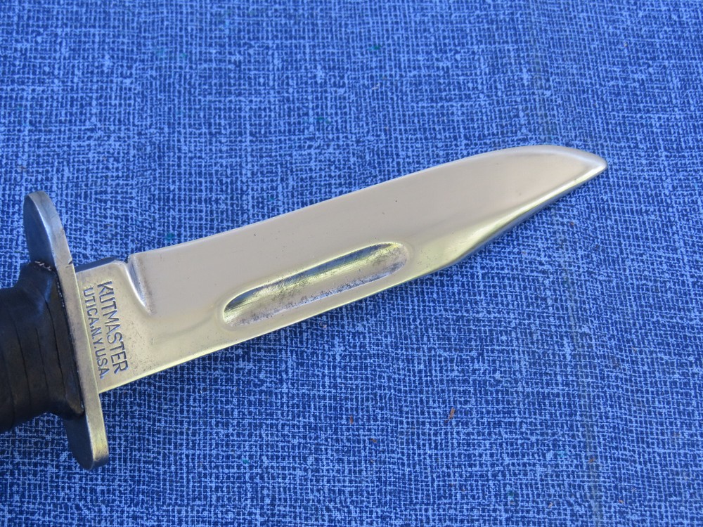 WWII US KUTMASTER BRIGHT COMMANDO FIGHTING KNIFE w SHEATH NICE CONDITION #49