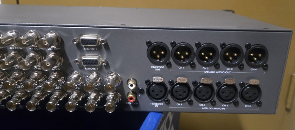 Blackmagic Design Avid Artist DNxIO Professional Video I/O Interface