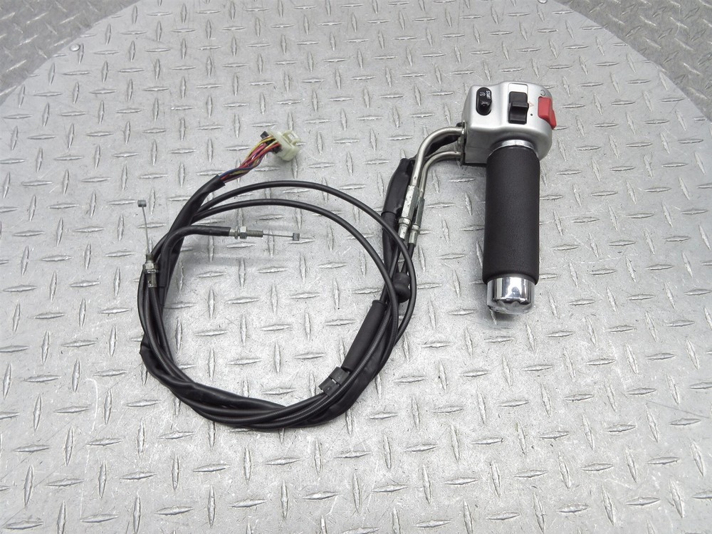 2005 04-05 Victory Kingpin Right Switch Throttle Control Cable Handlebar Grip