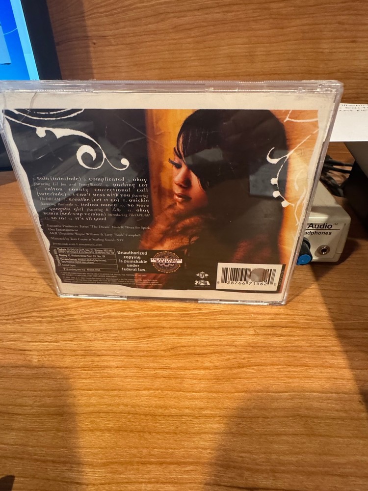 Nivea Signed Autograph CD "Complicated"